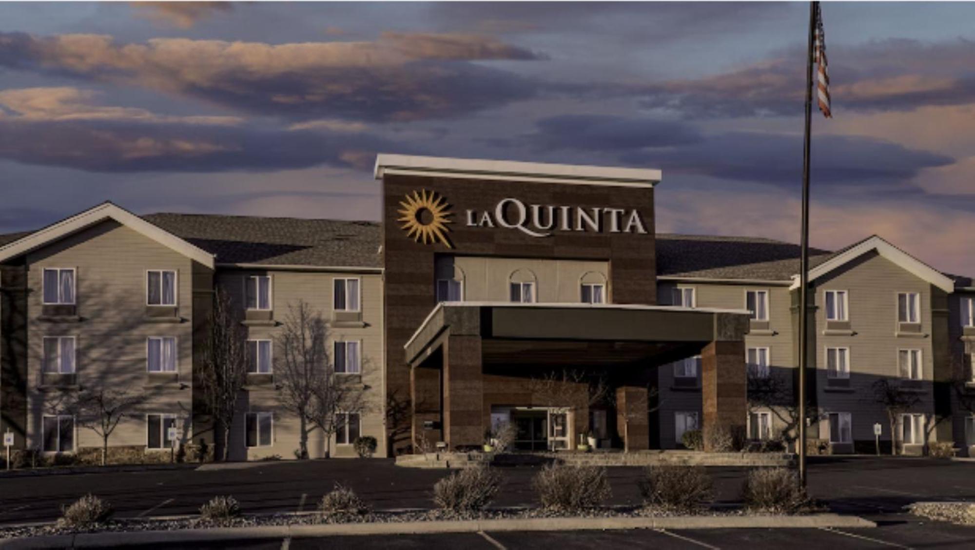 La Quinta By Wyndham Moscow Pullman Ξενοδοχείο Εξωτερικό φωτογραφία